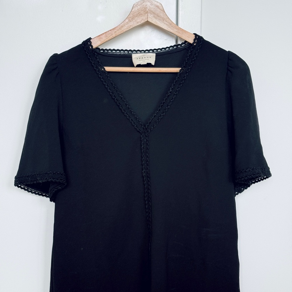 Sézane V-Neck Blouse